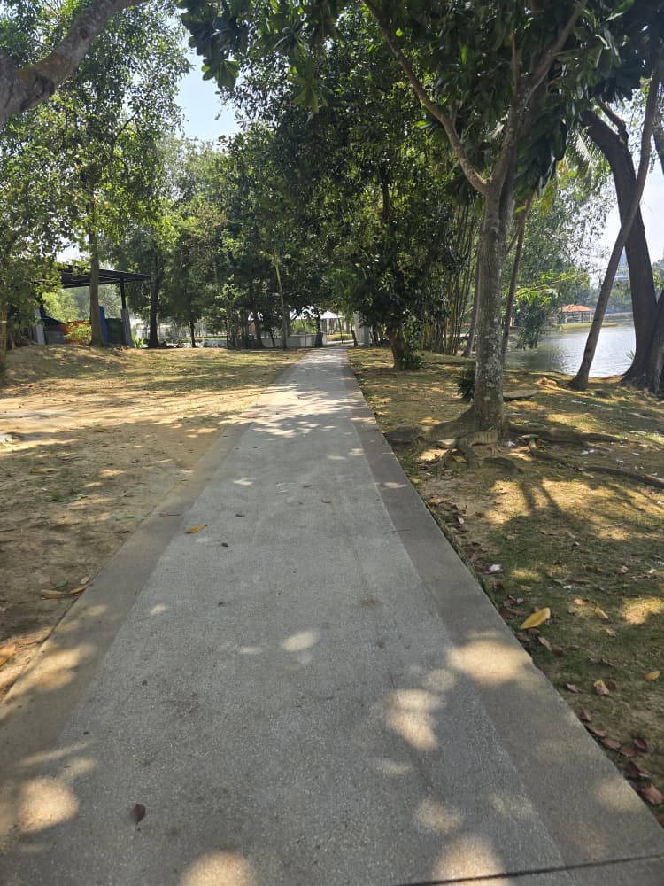 طريق تامان تاسيك